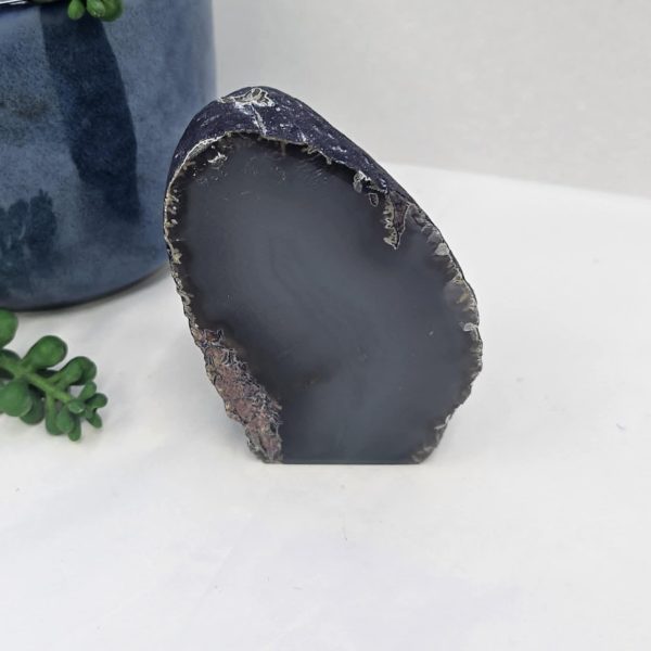 Agate Geode 200-300gm