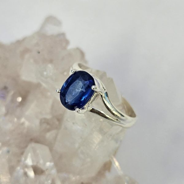 Tanzanite Ring