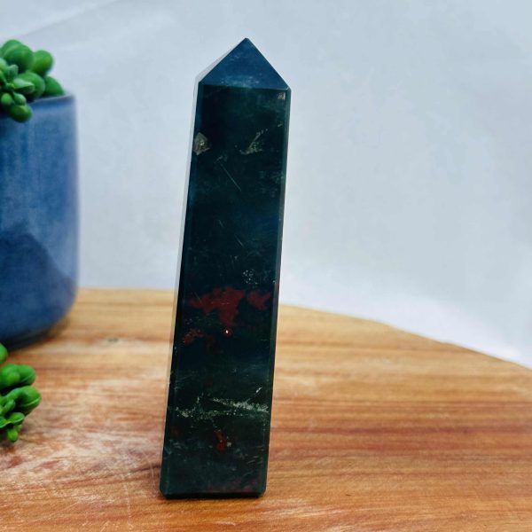 Bloodstone Tower 8cm