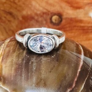 Stirling Silver Ring sz US 7