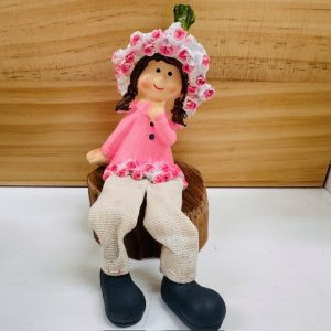 Pink Lady Sitter