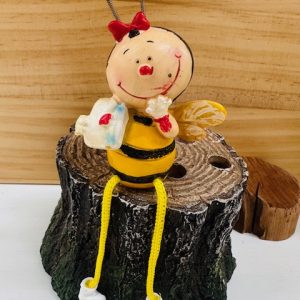 Sitting Bee