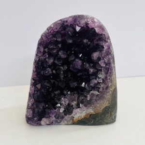 Amethyst 285gm
